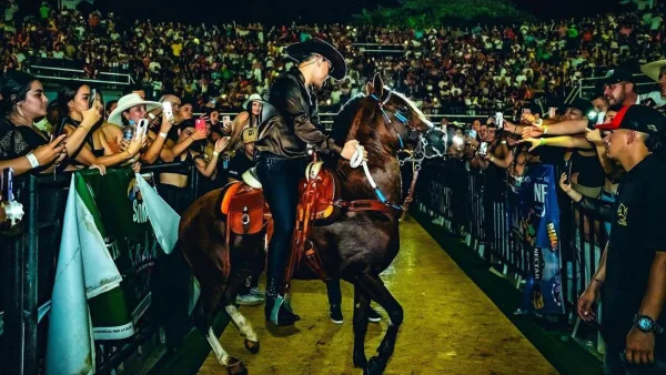 Nos Vamos de Farra: Concierto en Pacho con Yeison Jiménez