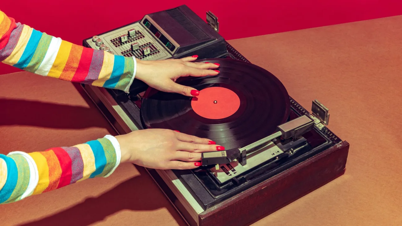 Off the Record: TikTok presenta una nueva serie con artistas musicales