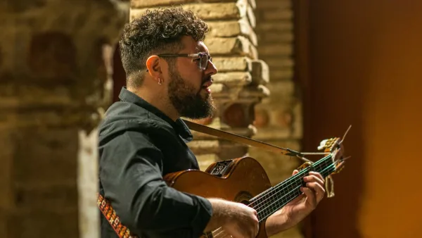 ¡Álvaro Ruiz regresa a Colombia con su gira "La Llorería"!