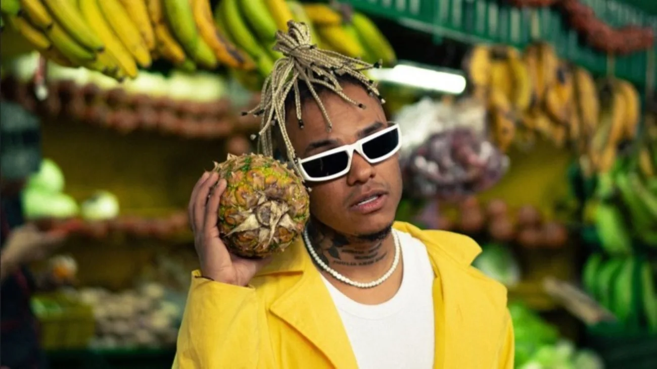 El artista venezolano DEJOTA ha lanzado oficialmente su nuevo trabajo discográfico “D’Frutas”