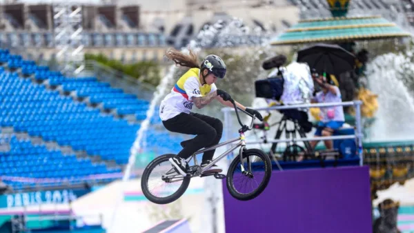 Saray Villegas obtiene el cuarto lugar en Freestyle BMX en los Juegos Olímpicos