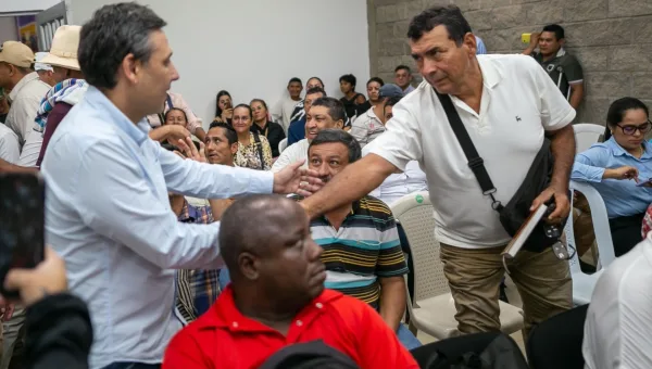 Operadores de telecomunicaciones deberán instalar 44 antenas este año