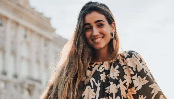 Concierto de Mercedes Cañas en Colombia, con la gira "Que Entren en Mi Cabeza"