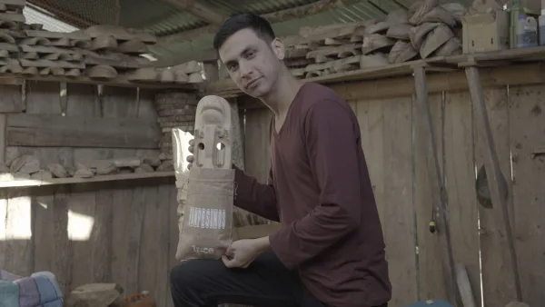 Fanpesinos, la serie que llega en 2025 a Canal Trece