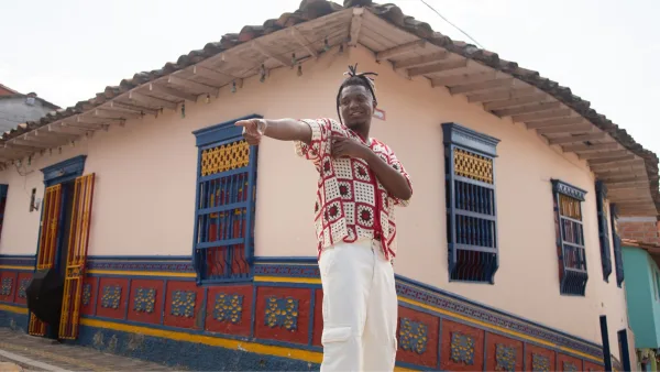 Venesti lanza “Fuera de Lugar”, una historia de desamor con ritmo de merengue