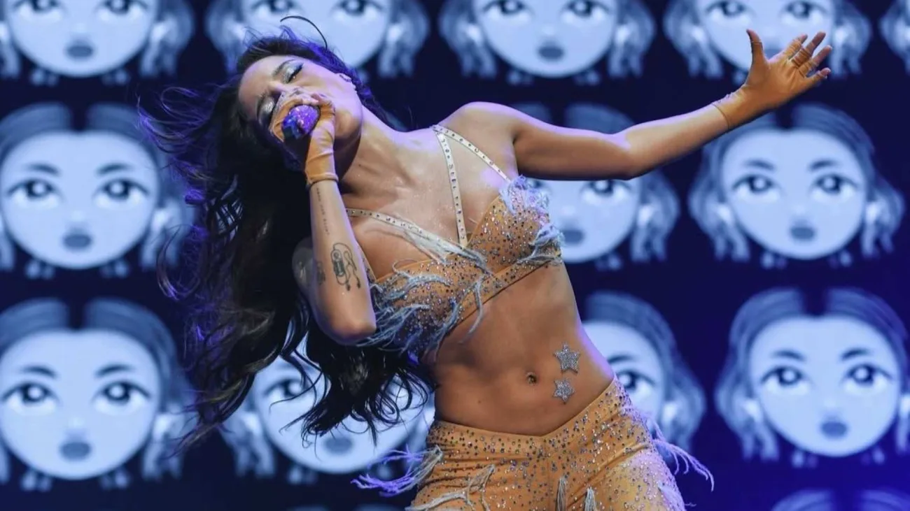 Emilia llega a Bogotá