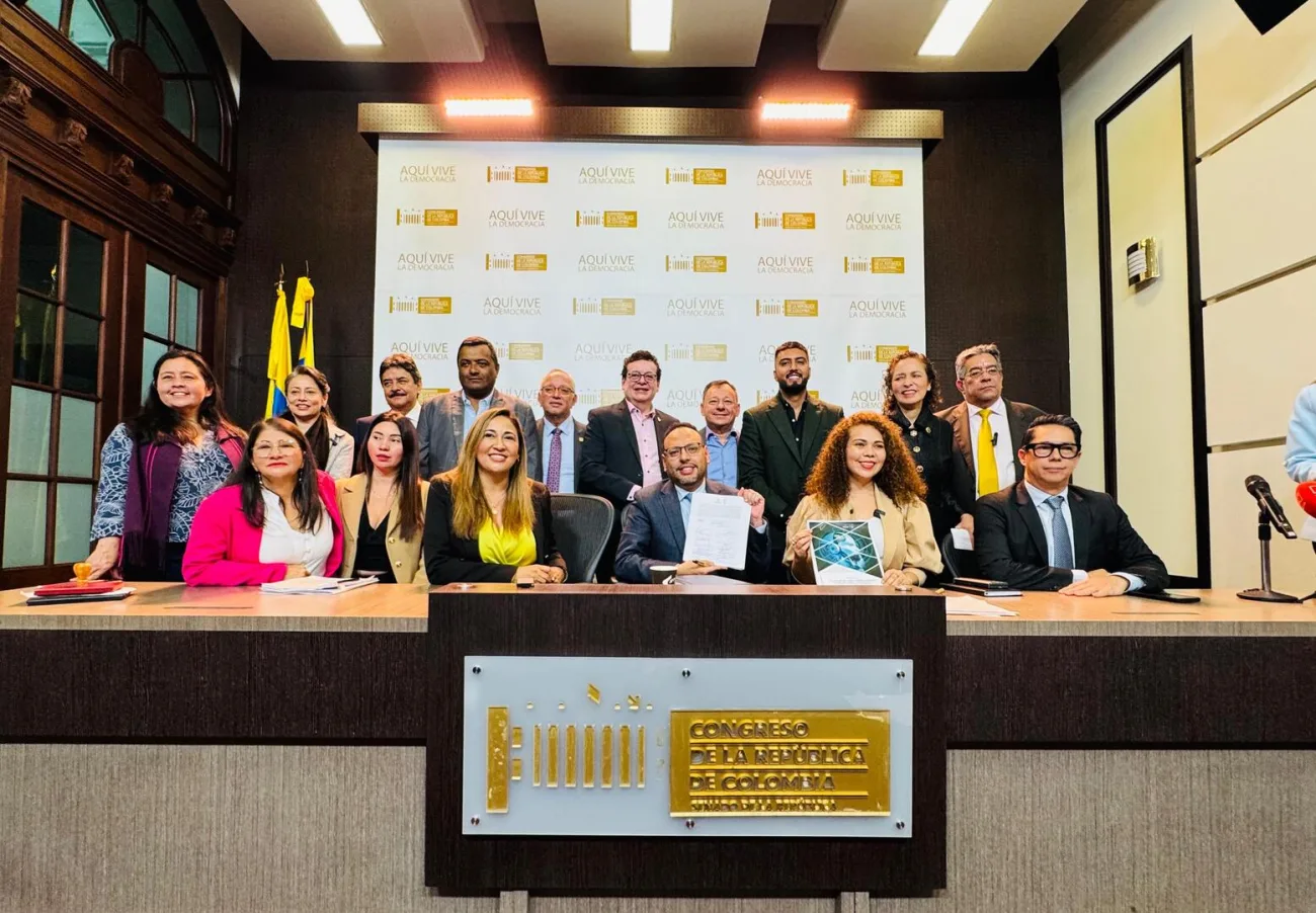 La inteligencia artificial será regulada en Colombia según Proyecto de Ley radicado por MinTIC y MinCiencias