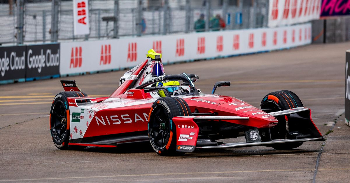 Oliver Rowland es campeón mundial de Fórmula E con el equipo Nissan
