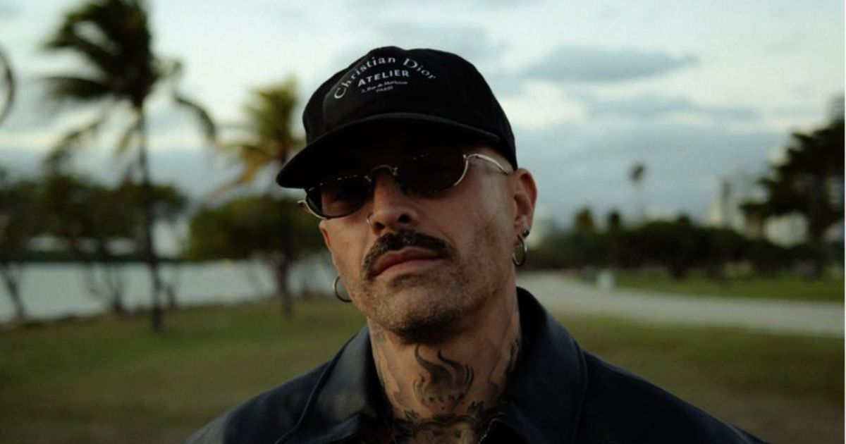 Mike Bahía lanza “El Lugar Más Feliz del Mundo”