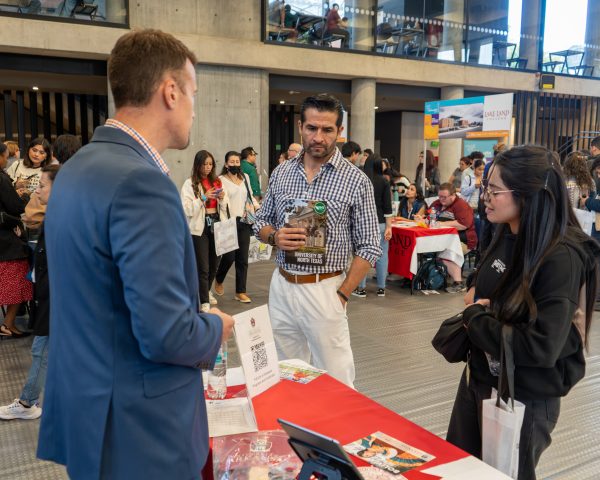 Feria EducationUSA 2025 regresa a Bogotá con su edición número 17