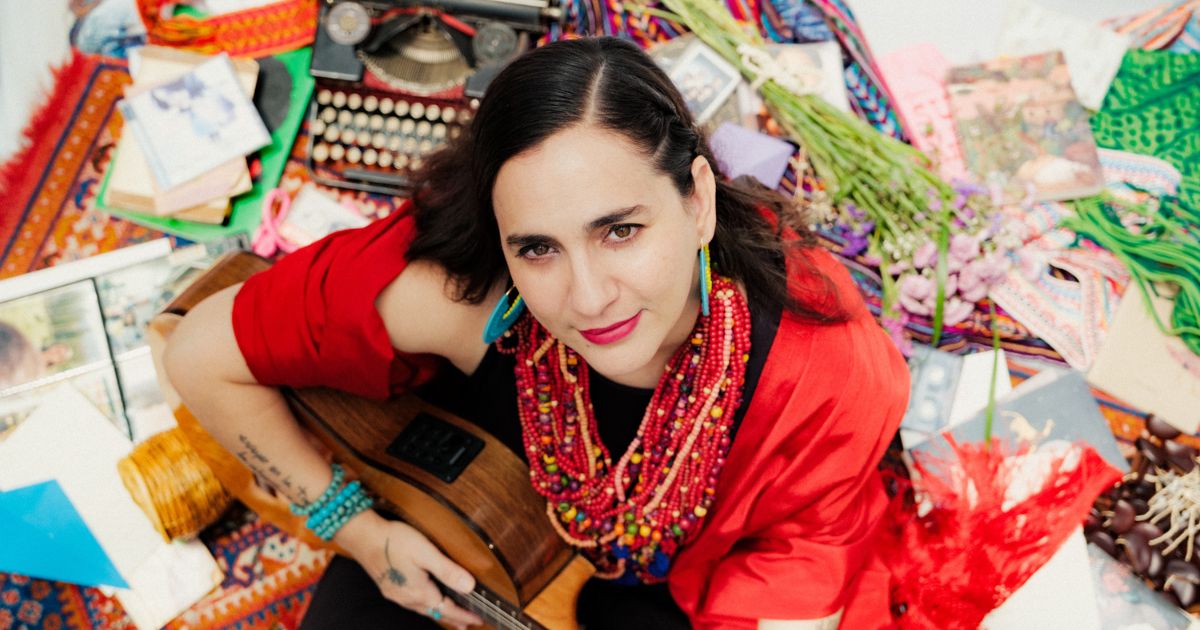 Marta Gómez regresa a Bogotá con “Letra y Música” en el Teatro Colsubsidio