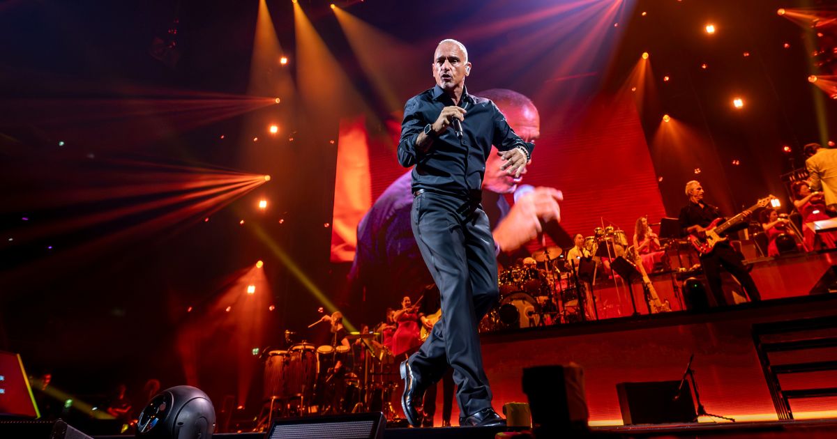 Eros Ramazzotti anuncia su nuevo álbum 'Una Historia Importante' y gira mundial