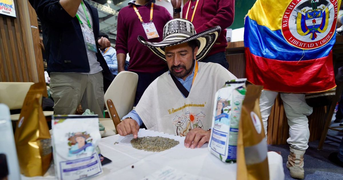 El agro colombiano conquista Shanghái con cacao, café y frutas