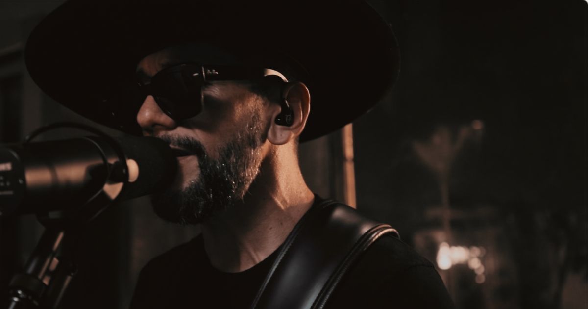 Bobby Zaga presenta ‘Live Session Desde las Flores’ con cuatro nuevas versiones