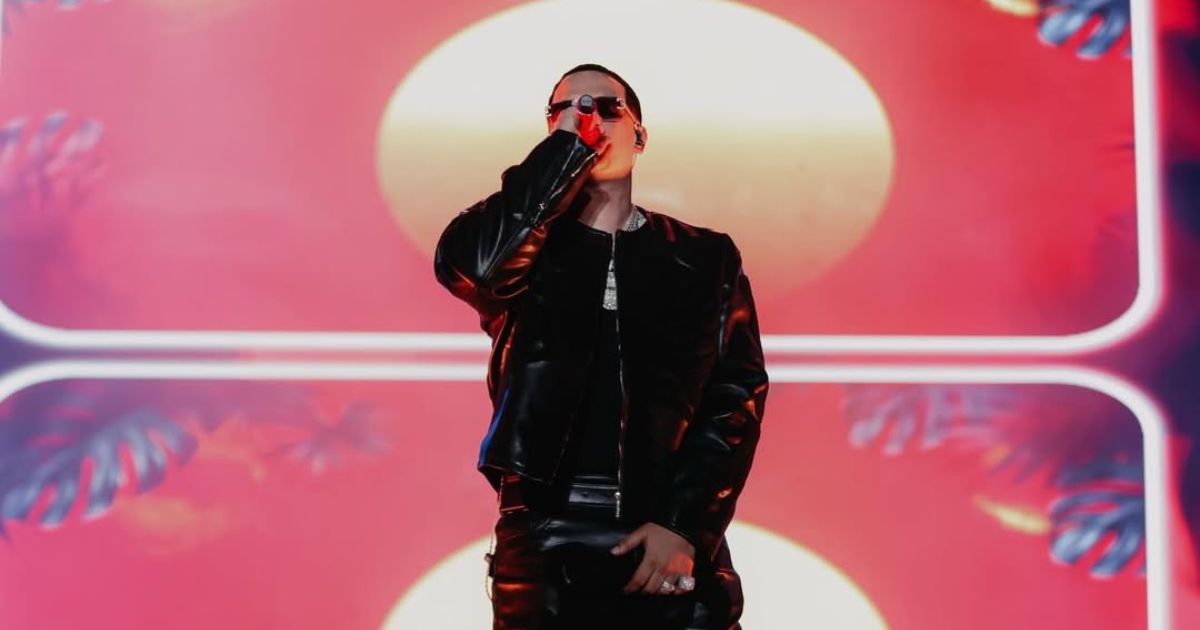 J Álvarez presenta “Bailando Así”, su nueva apuesta de reggaetón