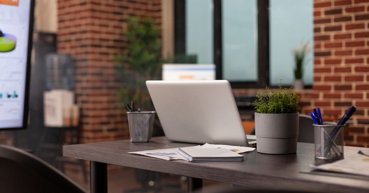 Recuperación del mercado de oficinas en Bogotá: vacancia baja y precios al alza