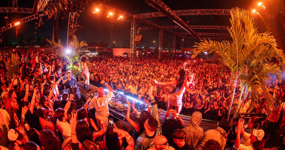 Solèy Medellín: una noche de ritmos globales en el Orquideorama