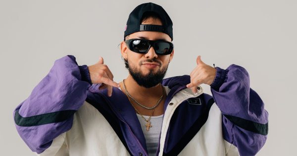 Sebaxxss debuta como productor y lanza “Mujeres” junto a Jhay P