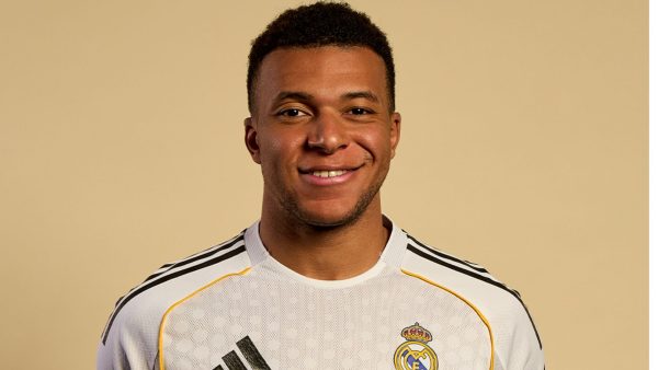 Mbappé manda en el fútbol virtual: capitán del Equipo del Año en EA FC 26