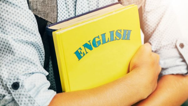 Bogotá certifica 3.800 personas en inglés y apuesta por empleo bilingüe