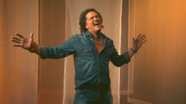 Carlos Vives presenta “Te Dedico”, primer adelanto de su álbum El Último Disco