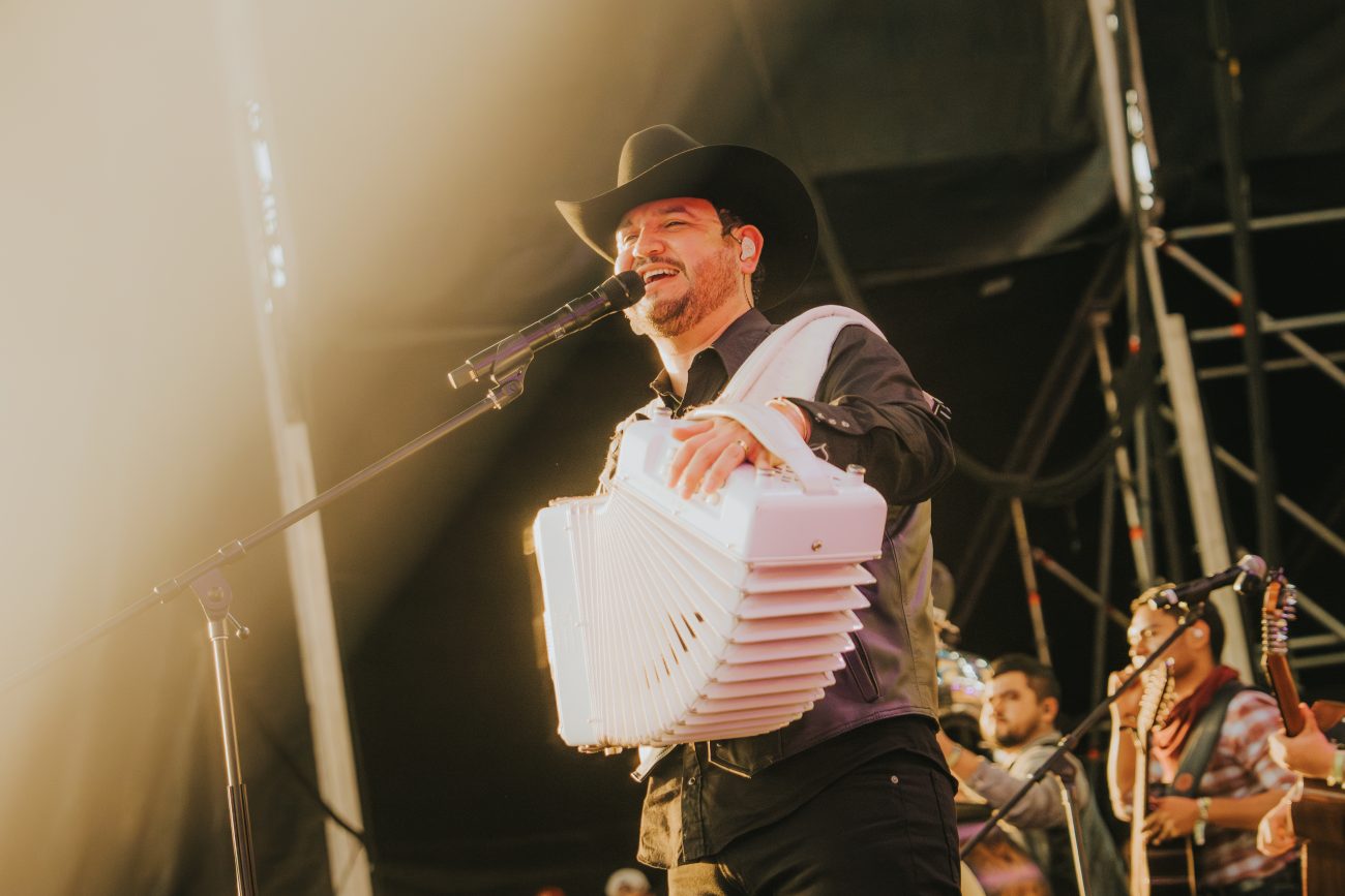 “Mi yo de antes”, la nueva canción de Edén Muñoz que reflexiona sobre el tiempo y la nostalgia