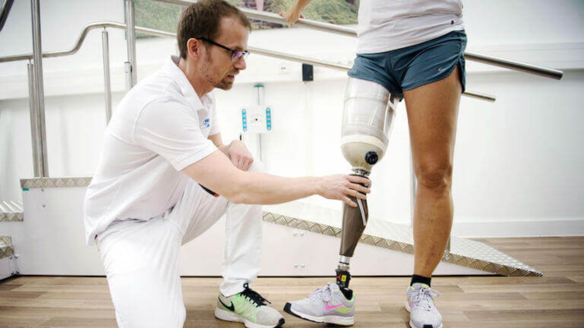 Rehabilitación especializada para discapacidad motora en Colombia