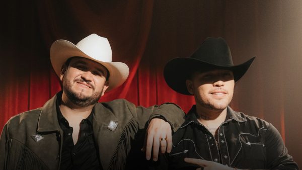 Jessi Uribe y Edén Muñoz presentan “Te Supero”, una canción sobre amor propio