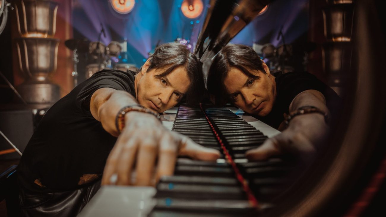 Arthur Hanlon reunirá a Andrés Cepeda, Paola Jara y Manuel Medrano en el Teatro Jorge Eliécer Gaitán