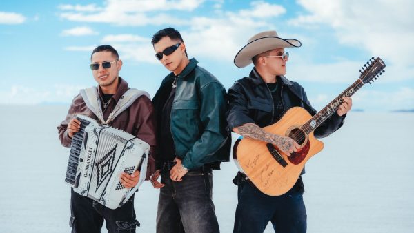 Nico Hernández lanza “Me Niego” con video en el Salar de Uyuni