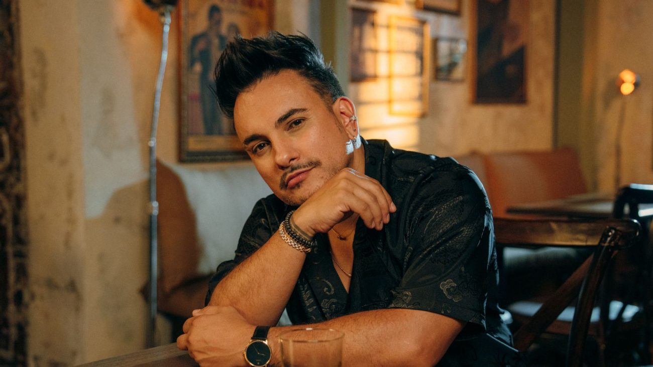 Nacho Acero lanza “El Diferente”, su nuevo álbum de salsa