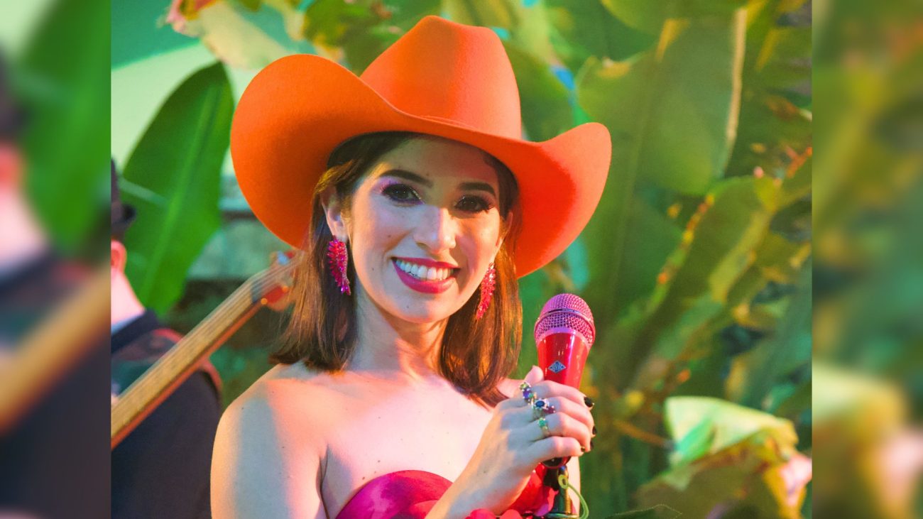 Virgi Dart regresa con “Nuestra cumbia”, fusión de pop y raíces