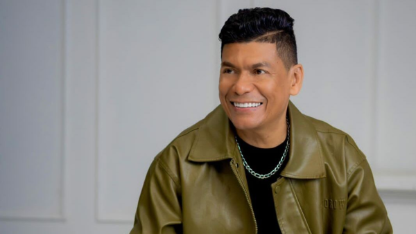 Alex Manga anuncia gira 2026 por Canadá, Europa y Estados Unidos