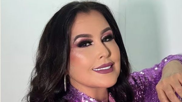 Arelys Henao es galardonada como ‘Mujer Artista Raíz de Nuestra Tierra’
