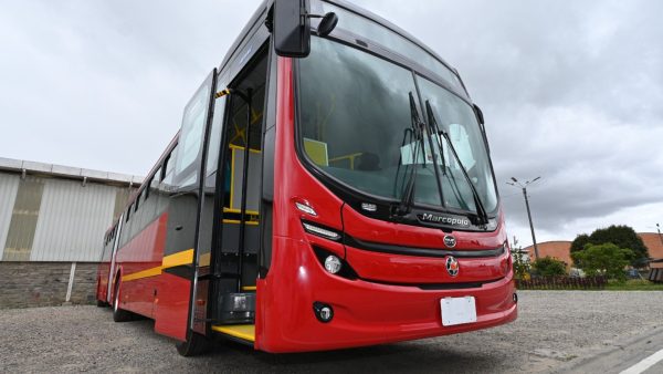 BYD apuesta por buses eléctricos con carga en cinco minutos