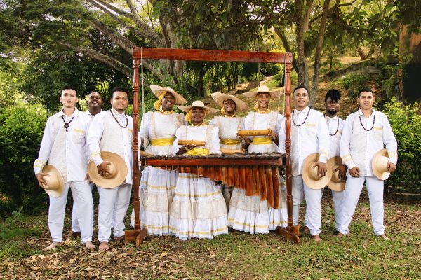 De Mar y Río lanza “Cantaré”, un homenaje al Pacífico colombiano