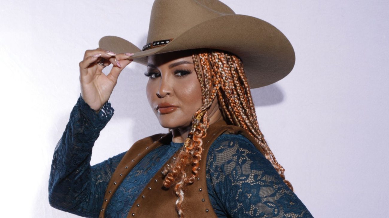 Desde República Dominicana para el despecho: Amneliz debuta en la música popular con “El Desquite”