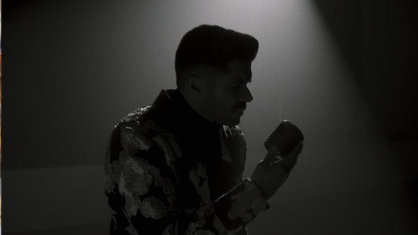 El regreso del 'Niño de la Salsa': Jerry Rivera presenta 'Es Una Locura