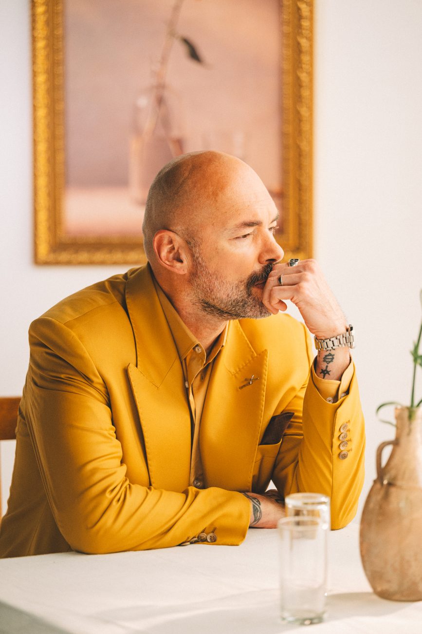 Santiago Cruz anuncia “Fragmentos” y su gira “Sigo en Pie Tour”