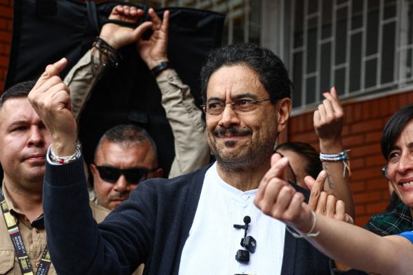 Quién es Iván Cepeda, candidato en la segunda vuelta presidencial