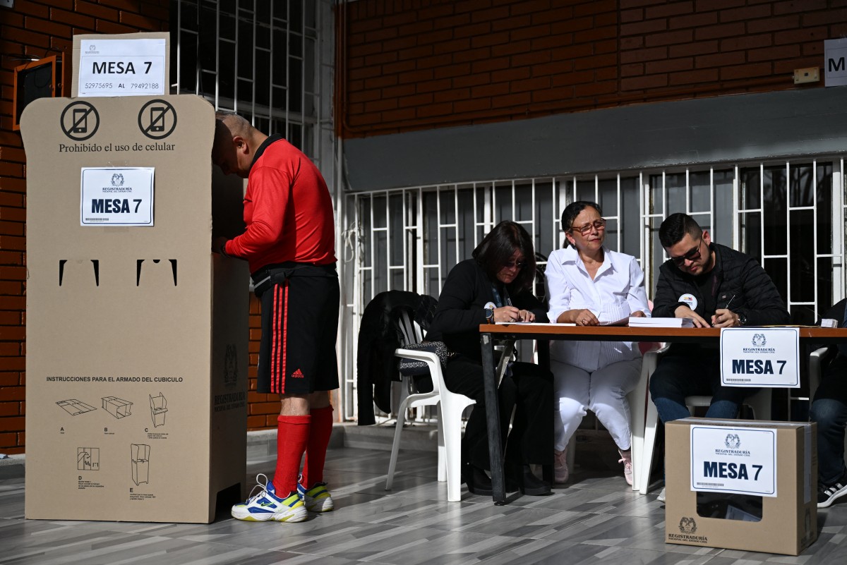 ¿Se puede usar celular en el puesto de votación?