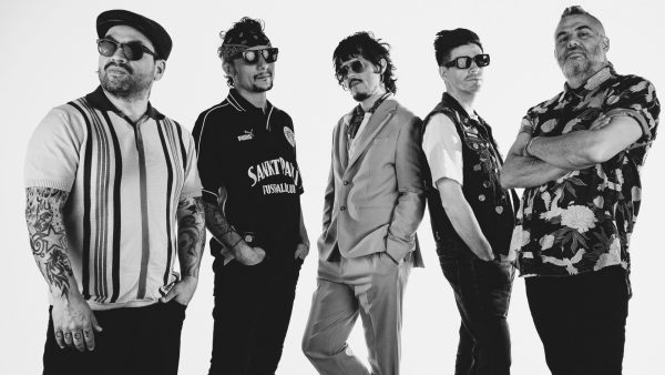 Doctor Krápula lanza "La Cumbia Antifa", su nuevo grito de resistencia