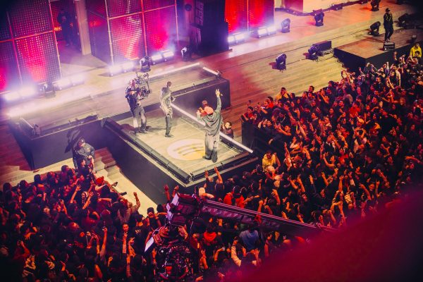 Ryan Castro y Spotify sorprendieron con canción inédita en Bogotá