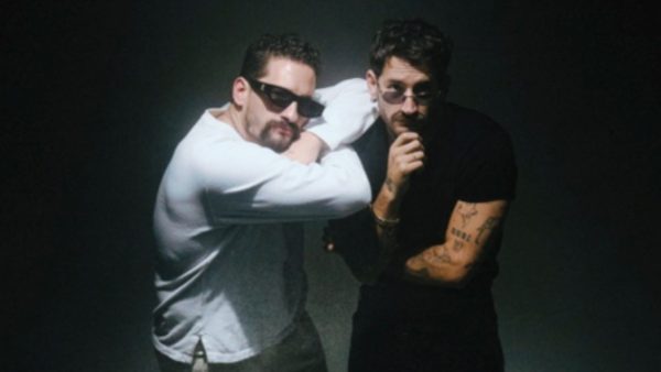Mau y Ricky estrenan ‘Ricky y Mau’: Su álbum más íntimo, libre y colaborativo hasta la fecha
