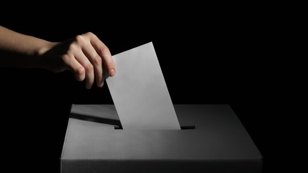 Votaciones en el exterior: Así funciona la jornada en consulados y embajadas para la segunda vuelta