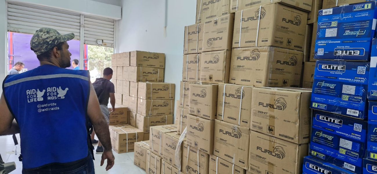 AID FOR AIDS y AID FOR LIFE Colombia movilizan más de 33 toneladas de ayuda humanitaria tras el terremoto en Venezuela