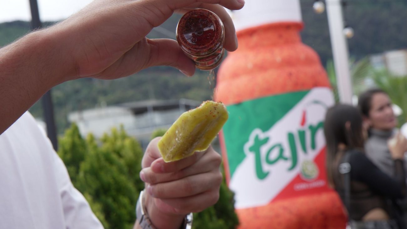 Fusión picante y refrescante: Aloha y Tajín se unen en una alianza que revolucionará el mercado de helados en Colombia