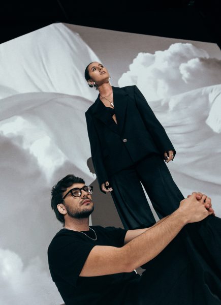 Maca & Gero lanzan 'Lo que queda en el aire - Deluxe' con temas inéditos